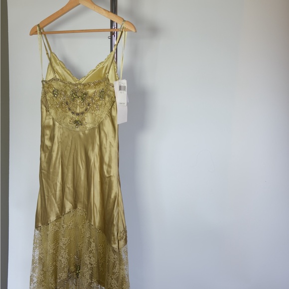 Sue Wong Gold Lace Embellished Dress - Picture 4 of 4